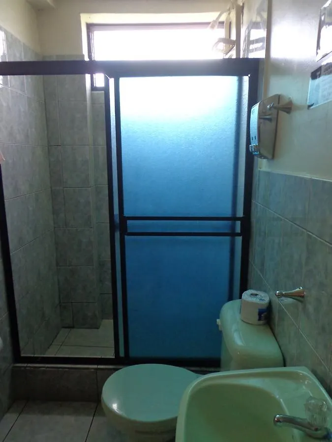 Hostal Nathaly Puerto Baquerizo Moreno Guest house