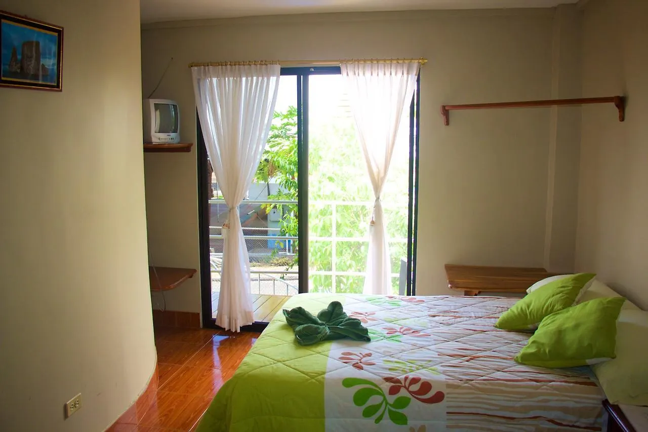 Hostal Nathaly Puerto Baquerizo Moreno