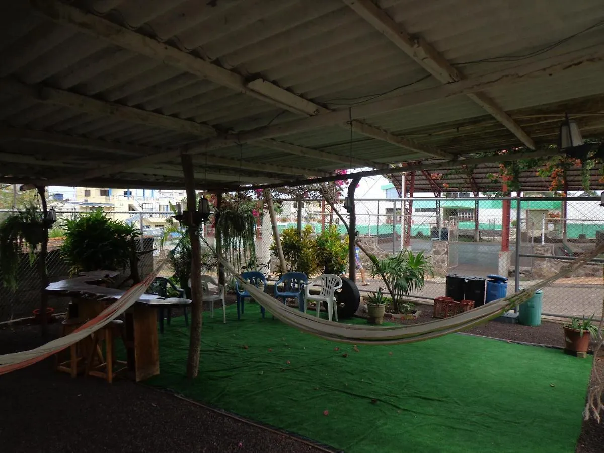 Hostal Nathaly Puerto Baquerizo Moreno Ecuador